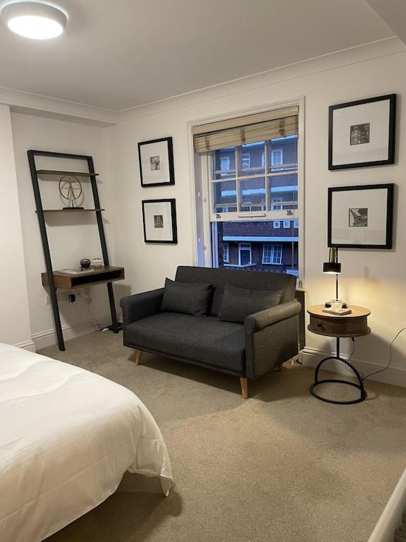 Studio Flat In The Heart Of St. Johns Wood London Eksteriør billede